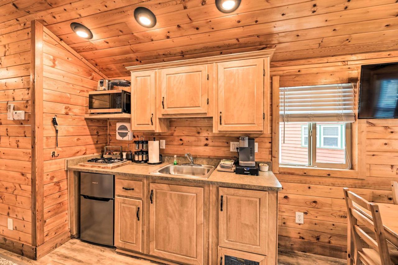 Beautiful New Bern Studio Cabin With Fire Pit! 外观 照片