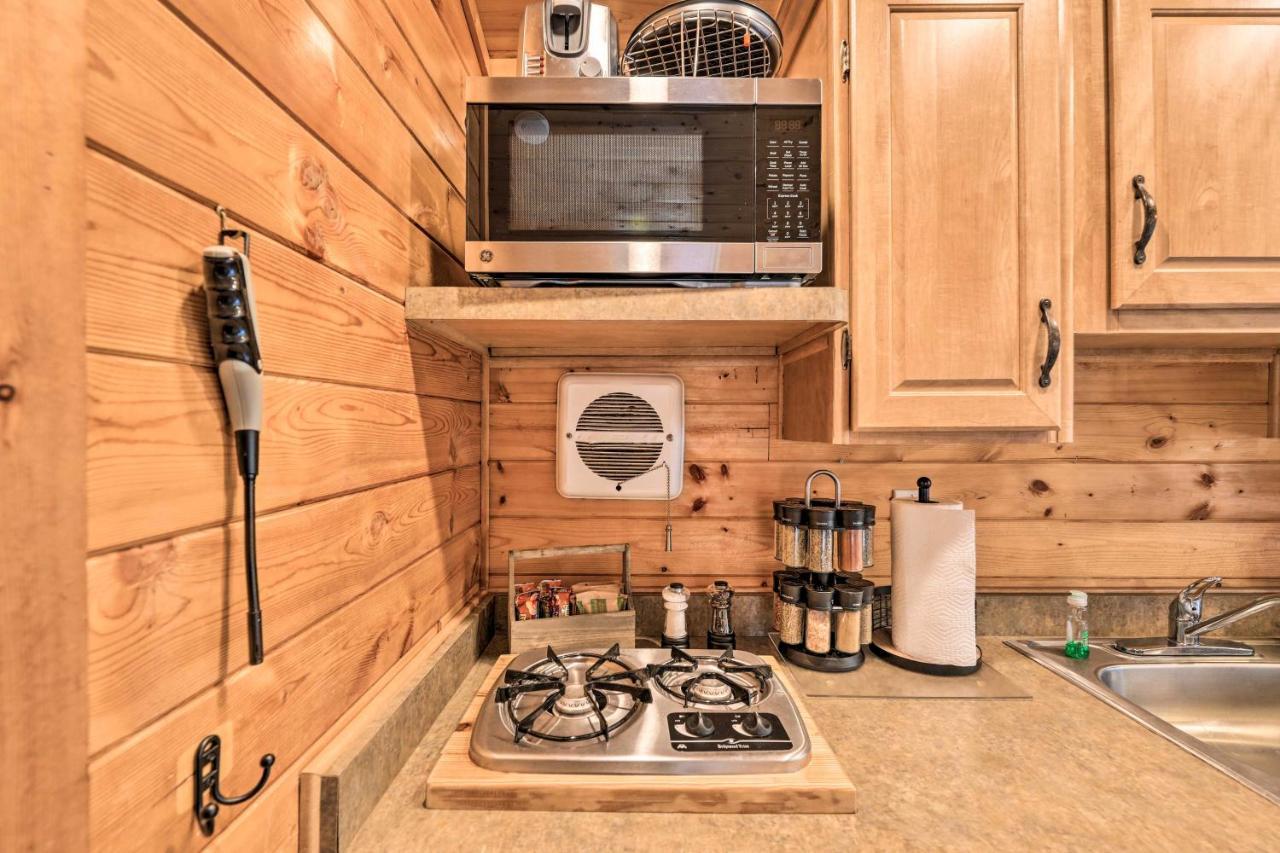 Beautiful New Bern Studio Cabin With Fire Pit! 外观 照片