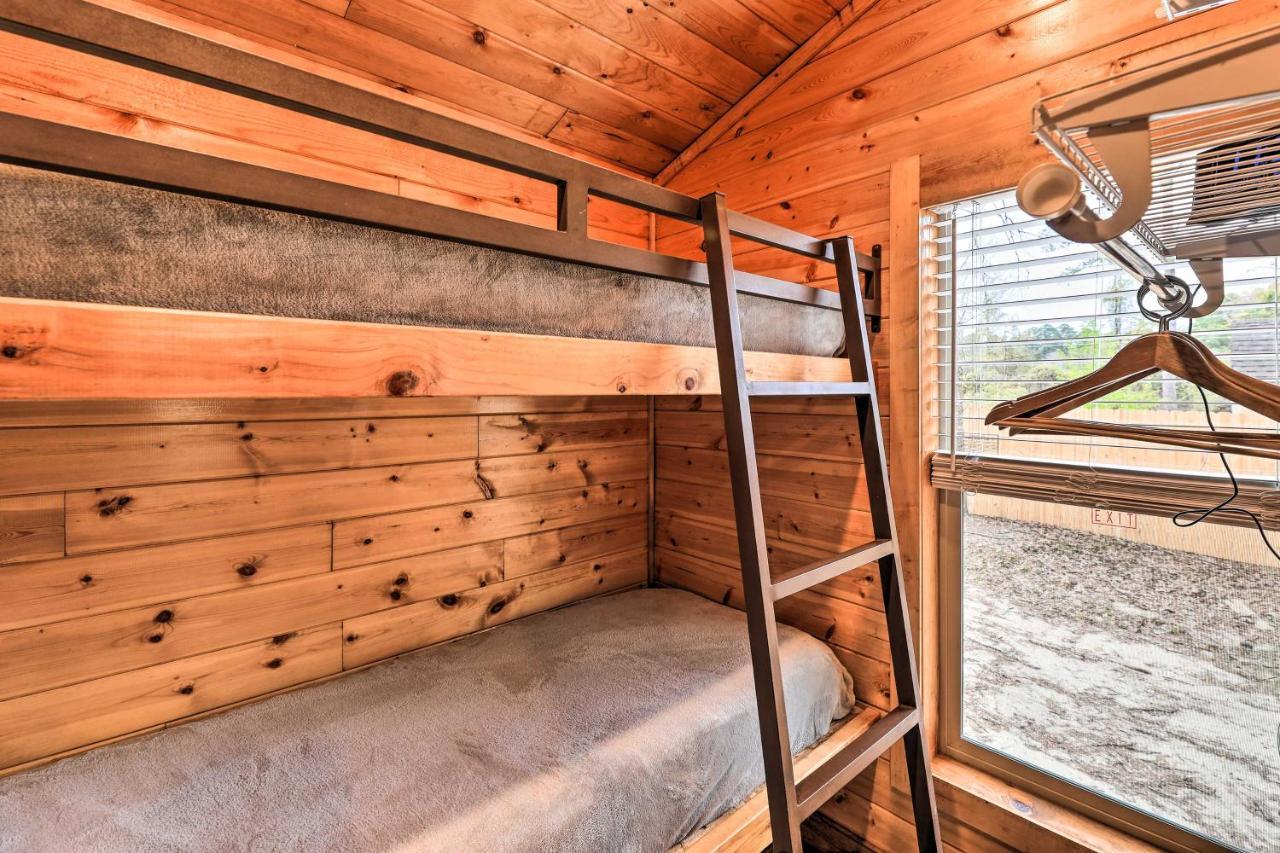 Beautiful New Bern Studio Cabin With Fire Pit! 外观 照片
