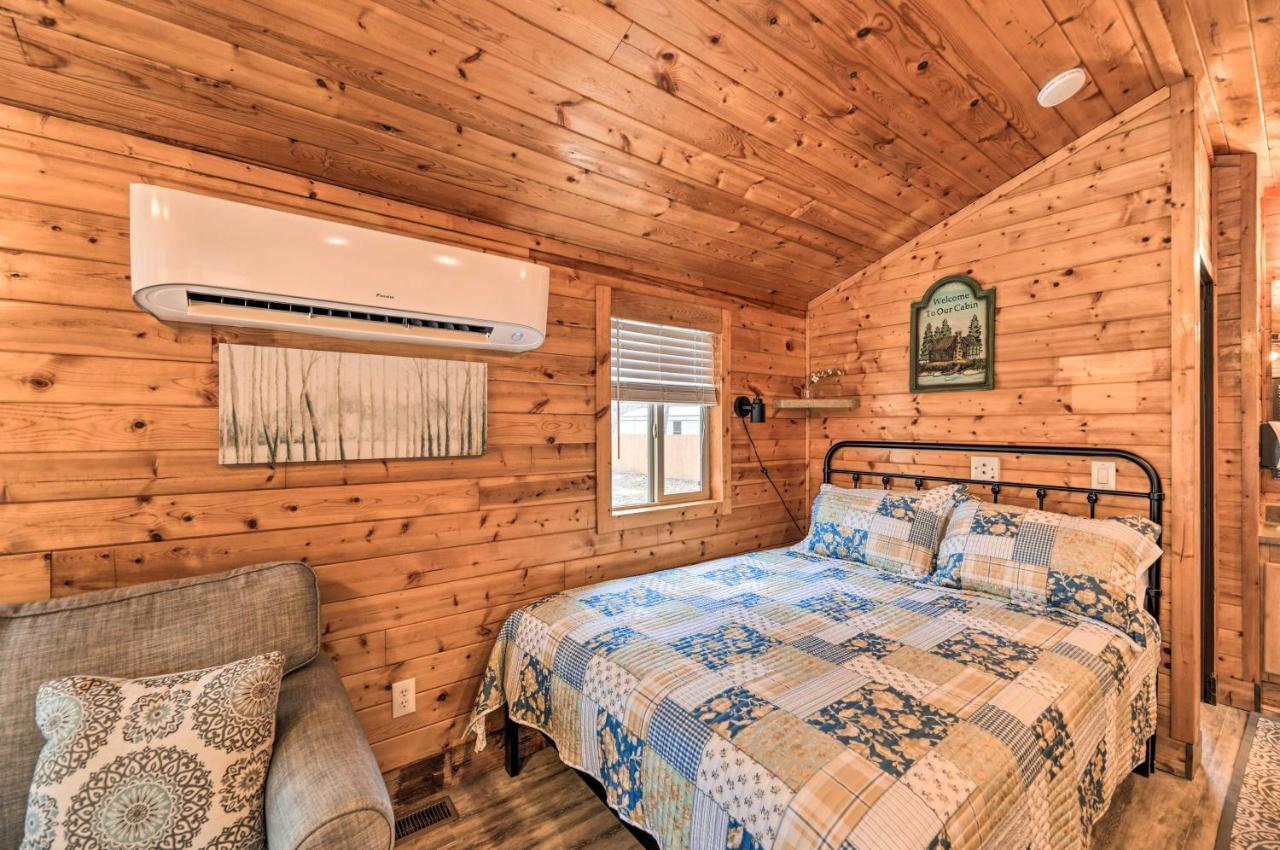 Beautiful New Bern Studio Cabin With Fire Pit! 外观 照片